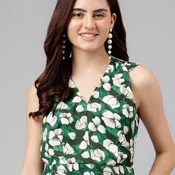 Latin Quarters Floral Print V-Neck Sleeveless Top-39