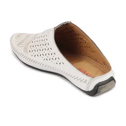 FAUSTO Men Textured Lightweight Mules With Laser Cuts image 4