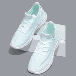 Stylish & Trendy Sneakers For Men-picture-26
