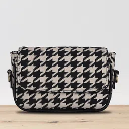 MINI WESST Self Design Structured Sling Bag image 2