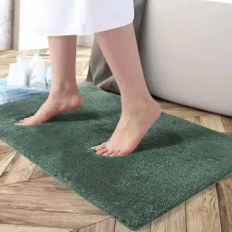 luxe home international Green Solid Microfibre 30x18 Inches AntiSkid Bath Mat-picture-31