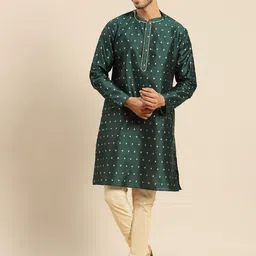 Amodh by Kisah Men Green & Gold-Toned Thread Work Kurta-picture-8