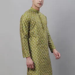 SOJANYA Mandarin Collar Embroidered Kurta-picture-44