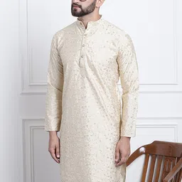 SOJANYA Floral Embroidered Mandarin Collar Kurta-picture-0