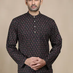 FILORI Ethnic Motifs Printed Mandarin Collar Thread Work Curved Cotton Short Kurta-image-34