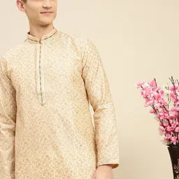 Sanwara Men Beige Flared Sleeves Thread Work Kurta-picture-16