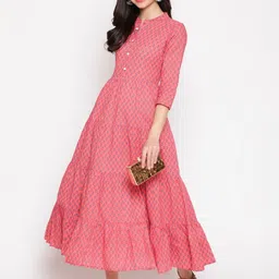 GLAM ROOTS Women Pink Floral Printed Tiered Anarkali Kurta-image-95