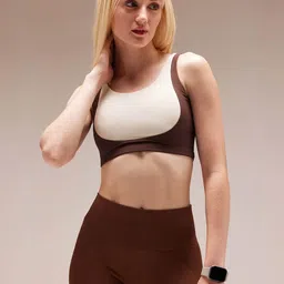 CAVA Curve It Right Colorblocked Full Coverage High Support Workout Bra-picture-21