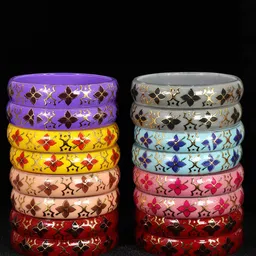 NMII Set of 16 Printed Glass Bangles-17