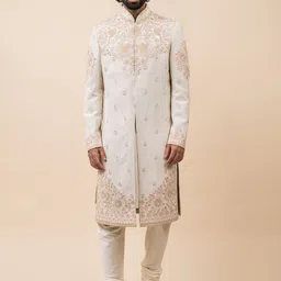 Tasva Men Off White Embroidered Sherwani Set-picture-23