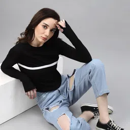 Rigo Round Neck Long Sleeves Crop Top With Thumbholes-41