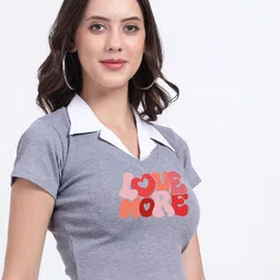 TABADTOD Typography Printed Crop Top With Collar image 3
