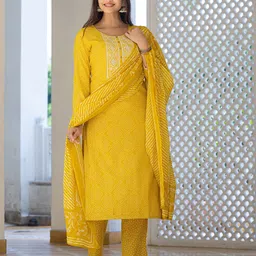 KALINI Bandhani Printed Regular Mirror Work Kurta With Trousers & Dupatta image 4