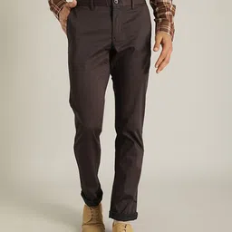 Indian Terrain Men Brooklyn Mid Rise Slim Fit Cotton Chinos Trousers-picture-47