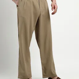 Campus Sutra Men Comfort Easy Wash Pleated Straight Fit Trousers-picture-0