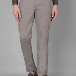 Crimsoune Club Men Original Slim Fit Mid Rise Regular Trousers-image-93