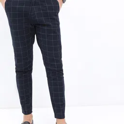 HIGHLANDER Men  Checked Slim Fit Trousers-image-46