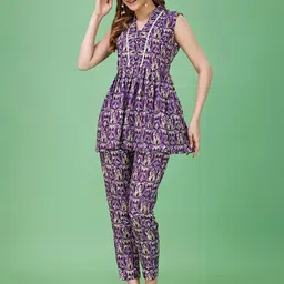 Archittam Floral Printed Top with Trousers-image-90