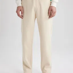 DeFacto Men Mid-Rise Trousers-image-76