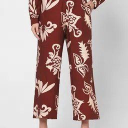 Vero Moda Women Floral Printed Cropped Parallel Trousers-image-72