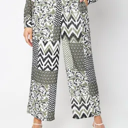 Vero Moda Women Floral Printed High-Rise Parallel Trousers-image-59