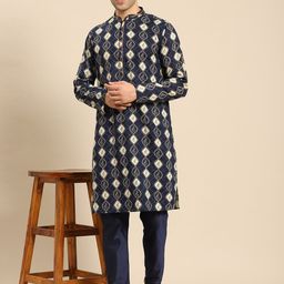 Amodh by Kisah Men Navy Blue Ethnic Motifs Printed Kurta with Trousers-image-58