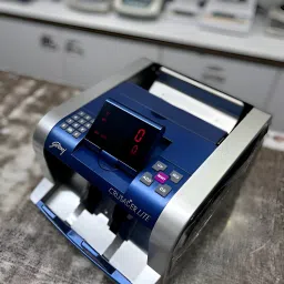 EXPERTS GADEGTS Godrej Crusader Lite:The Ultimate Cash Counting Machine with IR,MG,and UV Sensor Note Counting Machine-15