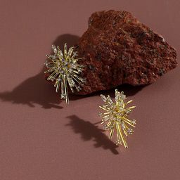 SOHI Gold-Plated Stone Studded Star Shaped Studs Earrings-17