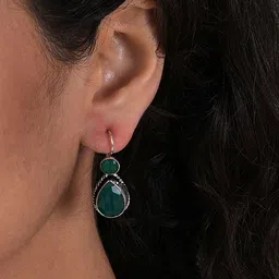 SOHI Silver-Plated Teardrop Shaped Drop Earrings-7