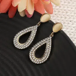 DressBerry Gold-Plated Teardrop Shaped Drop Earrings-image-23