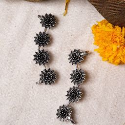 TEEJH Silver-Toned Floral Ear Cuff Earrings-image-23