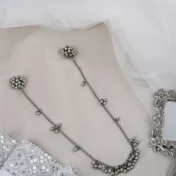 TEEJH Contemporary Studs Earrings-2