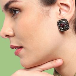 SOHI Gold Plated Contemporary Studs Earrings-38