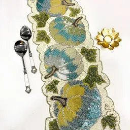 YWULY Green & Beige Beads Embellished Abstract Shape Table Runner-23