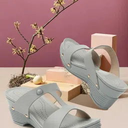 ICONICS Studded Open Toe Platform Heels-18