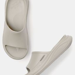 Flying Machine Men Rubber Sliders Flip Flops-55