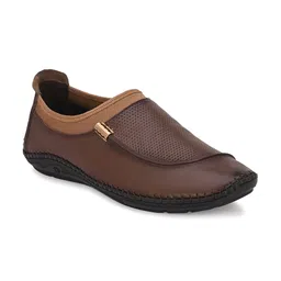 Hitz Men Perforated Leather Lightweight Slip-On Sneakers-53