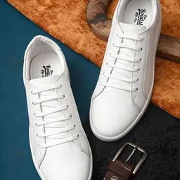 Roadster Men White PU Lightweight Sneakers-image-93