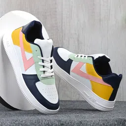 Mactree Men Colourblocked Lightweight Sneakers-38