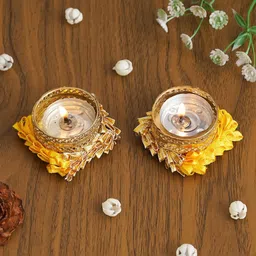 eCraftIndia Yellow & Gold-Toned 2 Pieces Textured Round Metal Tea Light Candle Holders-38