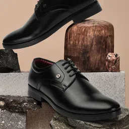 Carlton London Men Lightweight Comfort Insole Derbys-48