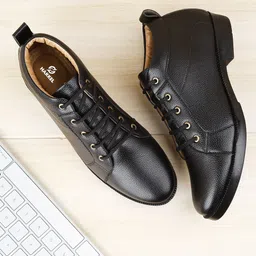 HAKKEL Men Colourblocked Sneakers-picture-48