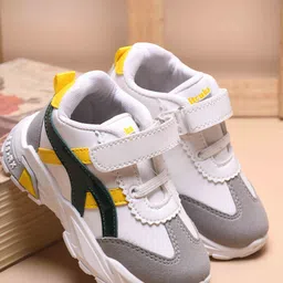 KATS Boys Colourblocked Sneakers-36