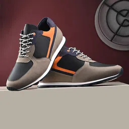 San Frissco Men Colourblocked Lightweight  Comfort Insole Contrast Sole Sneakers-22