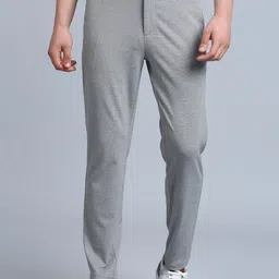ONEMILE Men Relaxed Trousers-image-8