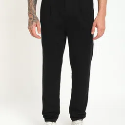 GUESS Men Slim Fit Low-Rise Pleated Trouser-image-10