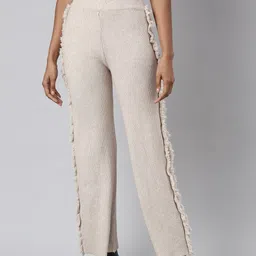 SHOWOFF Mid-Rise Comfort Straight Fit Wrinkle Free Casual Trousers-picture-24