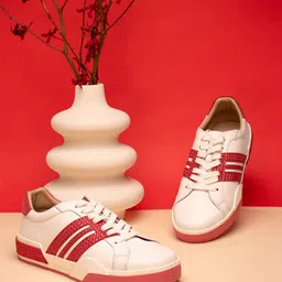HEEL YOUR SOLE Women Striped Leather Sneakers-image-69