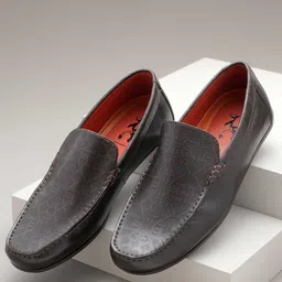 Ruosh Men Textured Leather Loafers-image-6