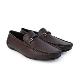 Alberto Torresi Men Textured Leather Loafers-picture-44